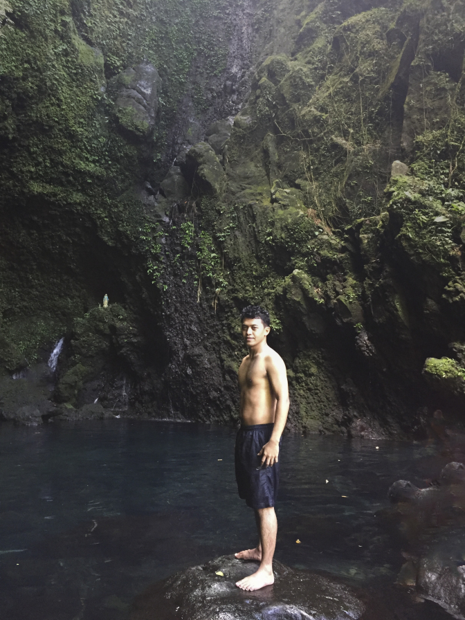  Kilangin falls with man standing